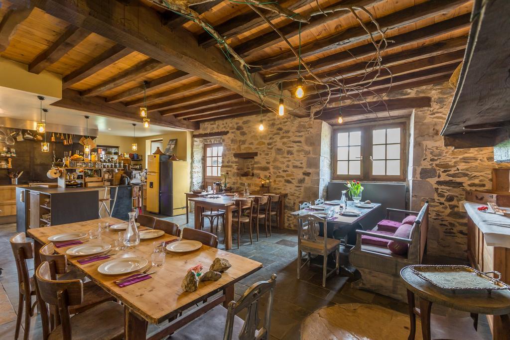 Bed & Breakfast Les Fous Du Village *